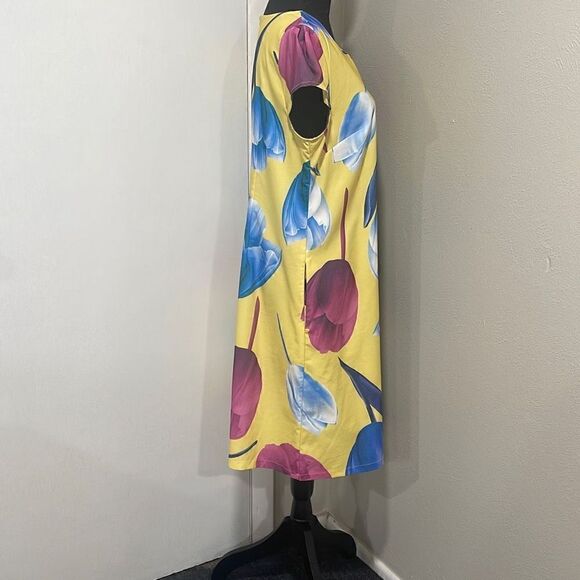 Summer/ Vacation Dress Size 12 - Picture 6 of 11